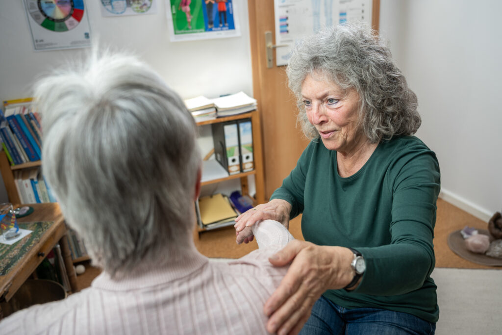 Das aktuelle Bild hat keinen Alternativtext. Der Dateiname ist: ilia_wegner_kinesiologie-24.jpg